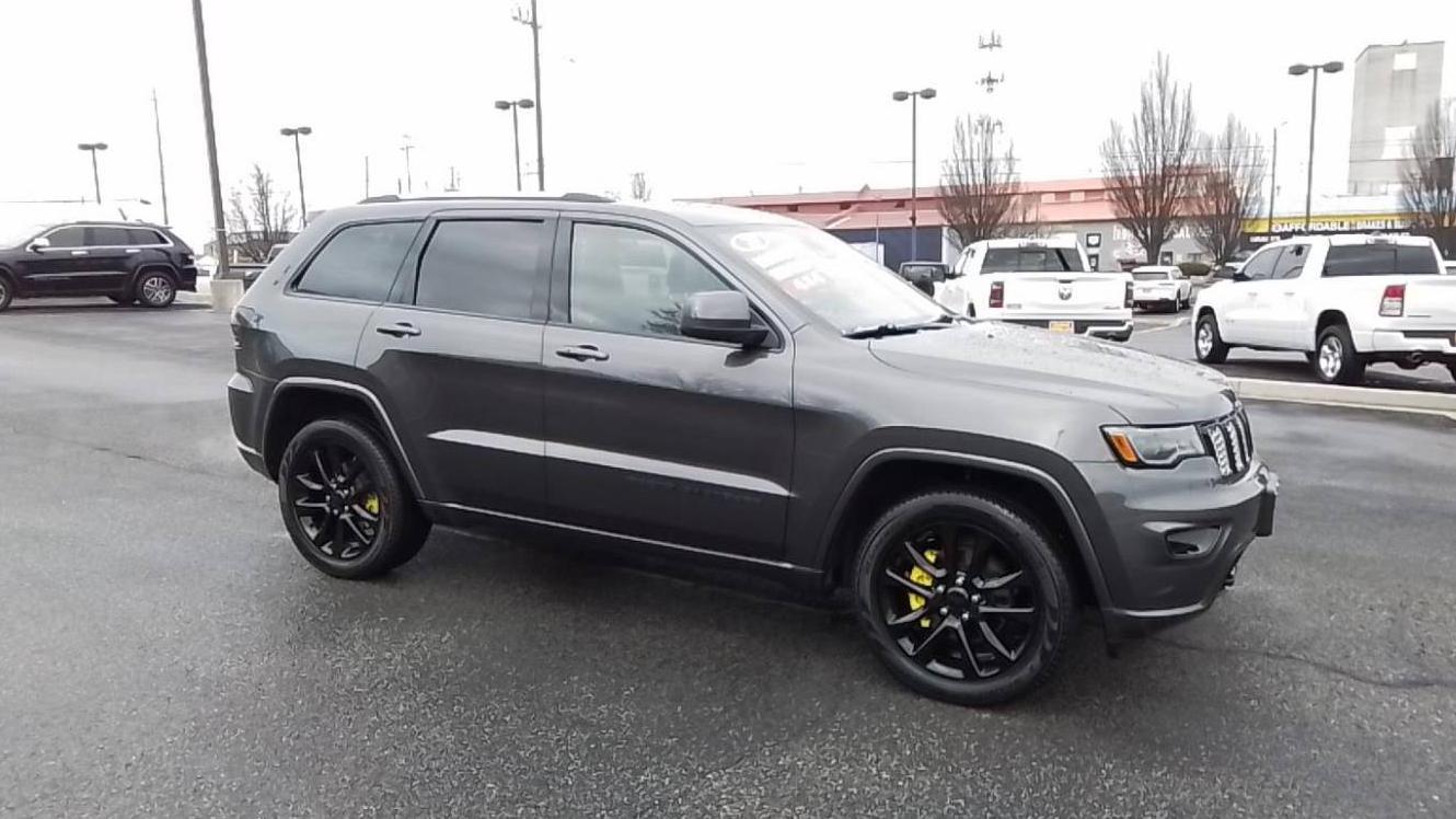 JEEP GRAND CHEROKEE 2020 1C4RJFAG3LC157317 image